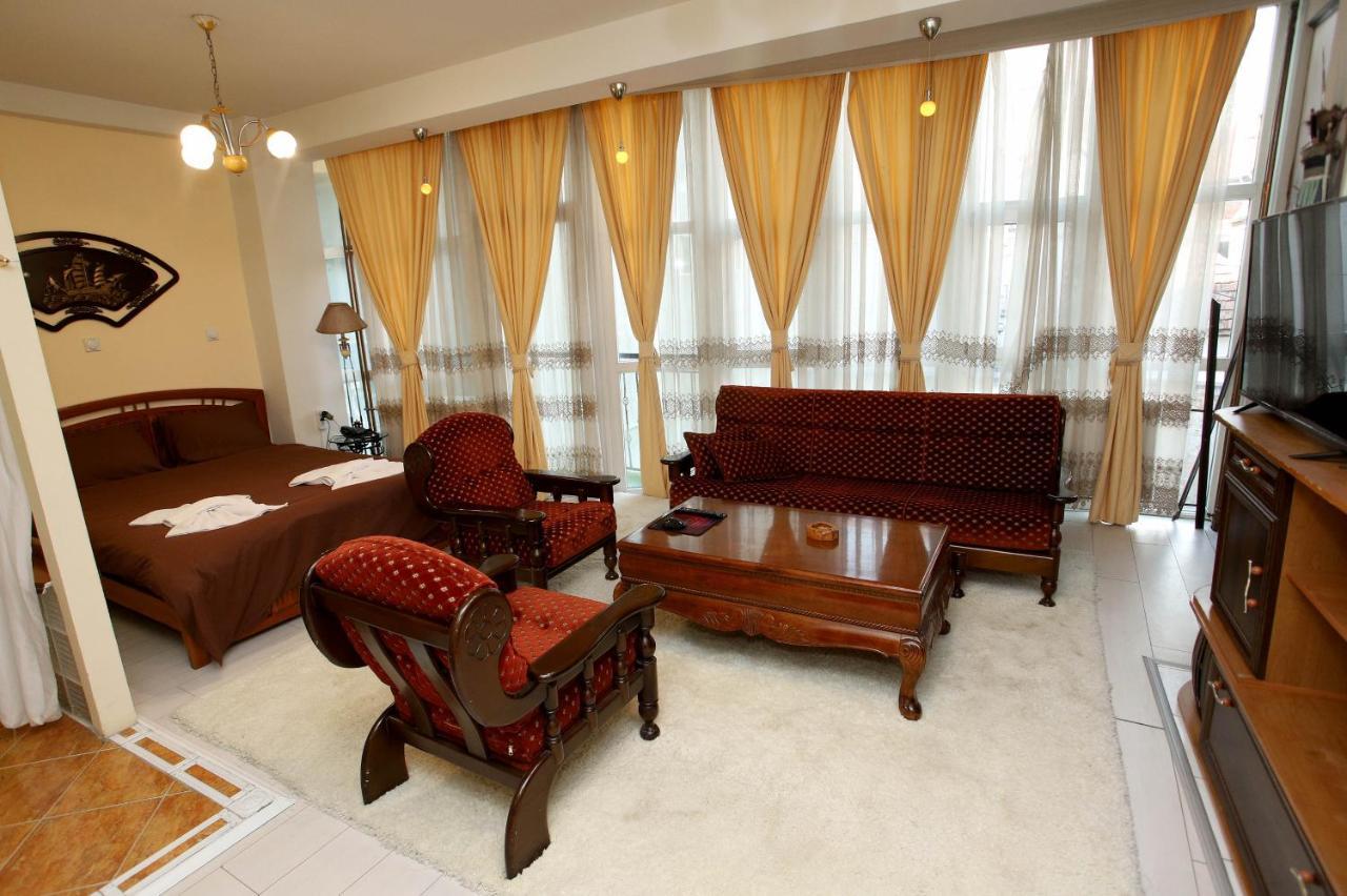 Hotel Xhema Priştine Dış mekan fotoğraf