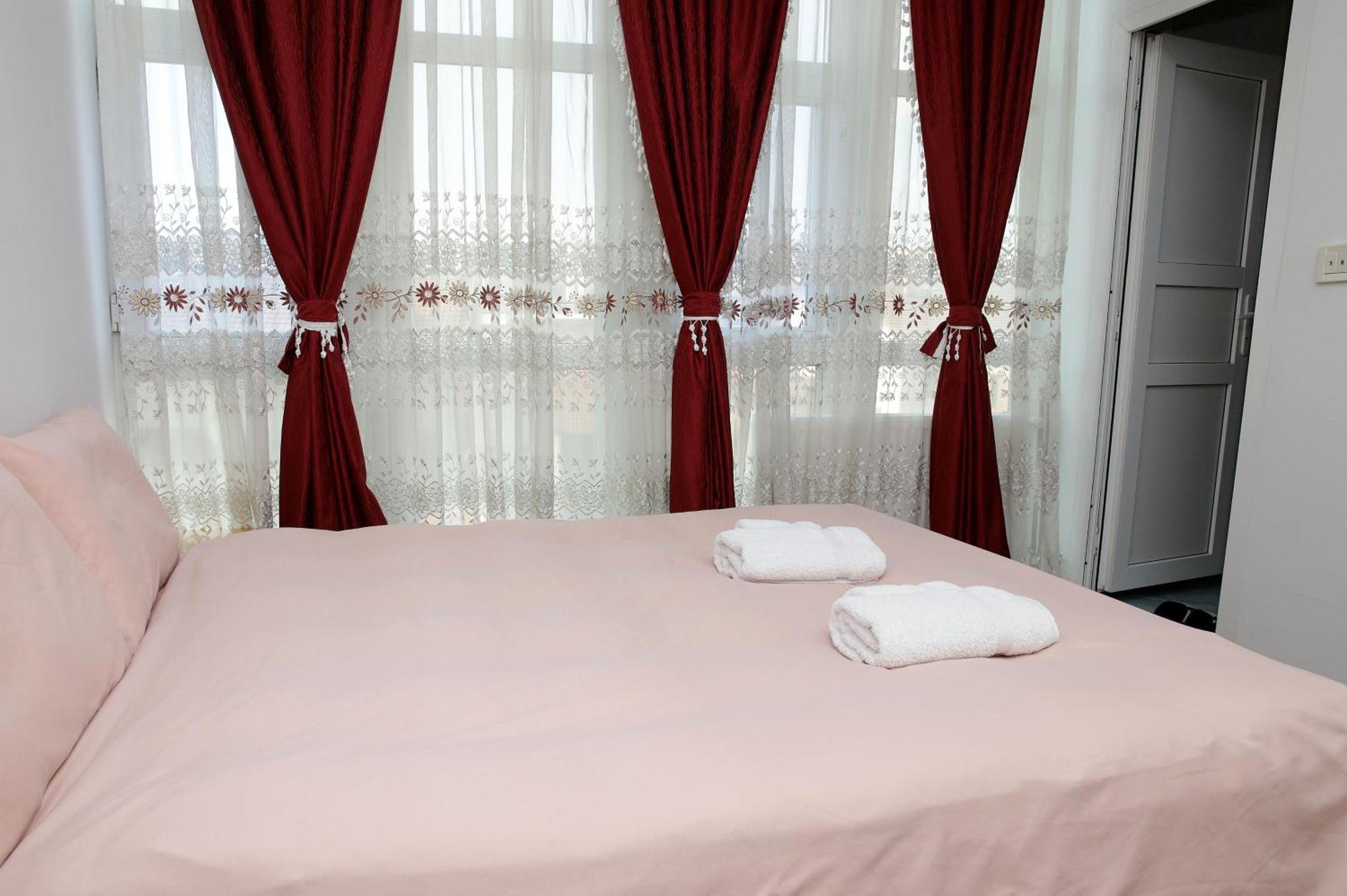 Hotel Xhema Priştine Dış mekan fotoğraf